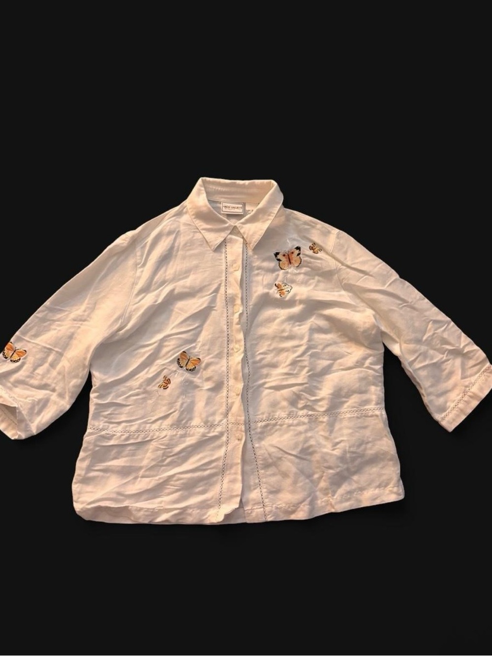 White Butterfly Embroidered Button-Down Shirt - Relaxed Fit